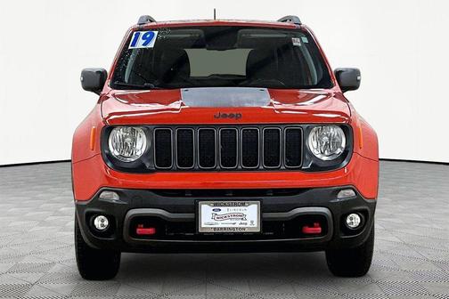 Omaha Orange Clearcoat 2019 Jeep Renegade Trailhawk