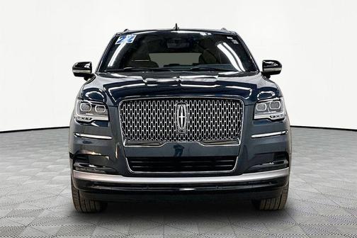 2022 Lincoln Navigator L Reserve