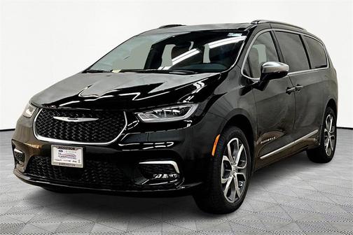 2026 Chrysler Pacifica Pinnacle