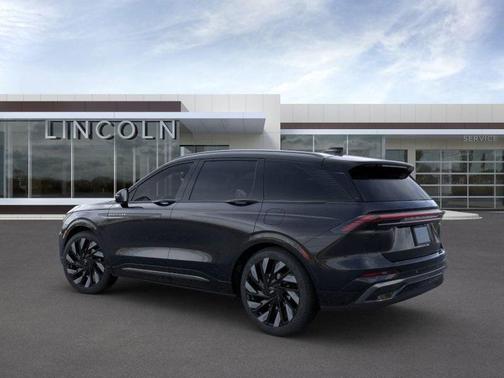 2025 Lincoln Nautilus Reserve