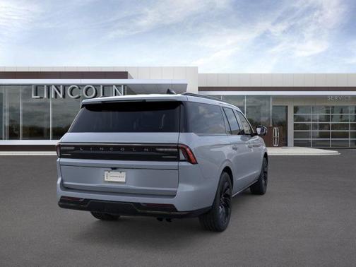 2025 Lincoln Navigator L Reserve