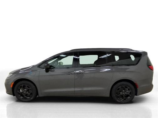 2025 Chrysler Pacifica Hybrid Select