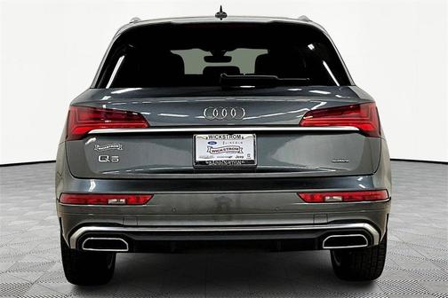 2022 Audi Q5 45 S line Premium Plus