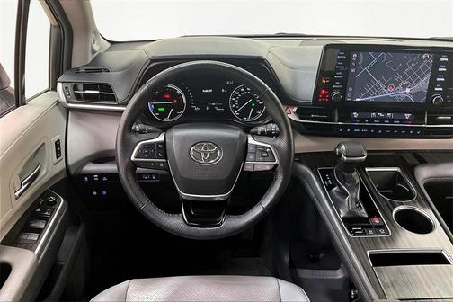 2021 Toyota Sienna Limited