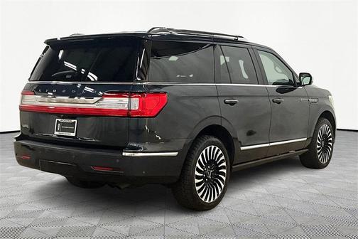 2021 Lincoln Navigator Black Label