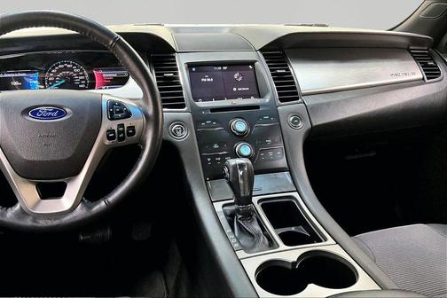 Magnetic 2018 Ford Taurus SEL