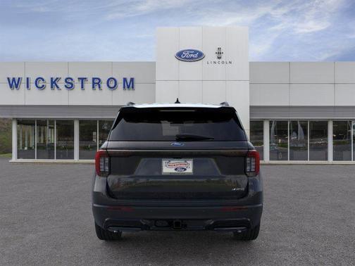 Agate Black Metallic 2026 Ford Explorer ST-Line