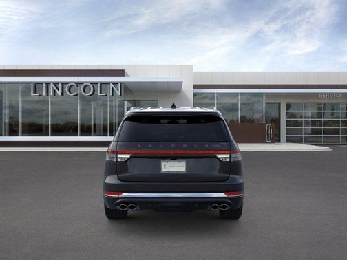 Infinite Black Metallic 2026 Lincoln Aviator Black Label AWD