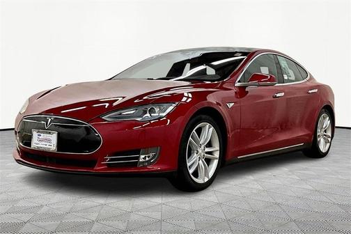 2015 Tesla Model S 90D