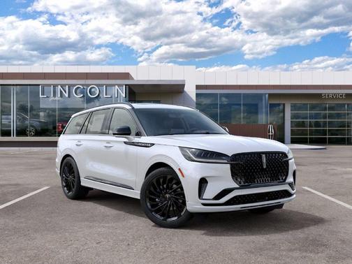 Pristine White 2027 Lincoln Aviator Reserve AWD