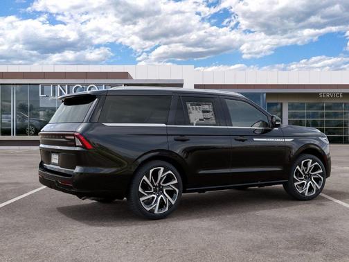 Infinite Black Metallic 2027 Lincoln Navigator Reserve