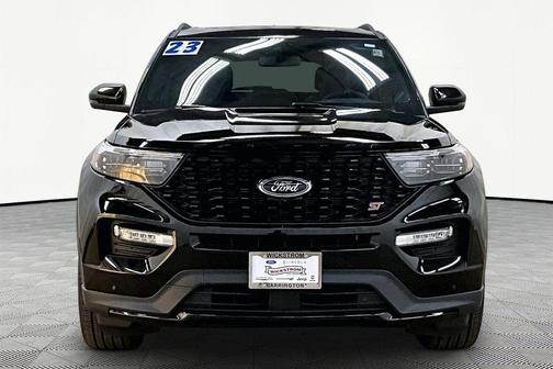 Agate Black Metallic 2023 Ford Explorer ST