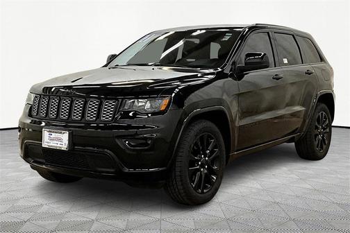2017 Jeep Grand Cherokee Altitude