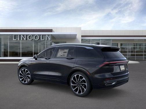2025 Lincoln Nautilus Black Label