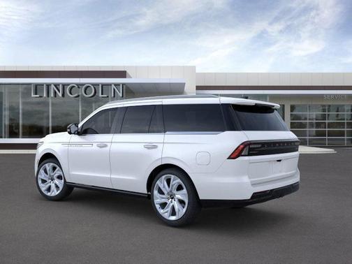 2025 Lincoln Navigator Reserve