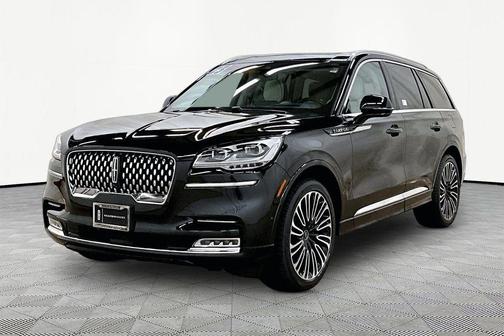 Infinite Black Metallic 2023 Lincoln Aviator Black Label AWD