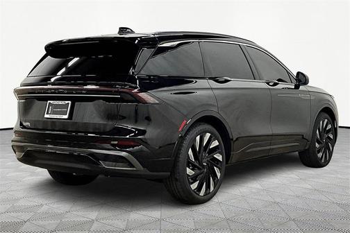 2025 Lincoln Nautilus Black Label