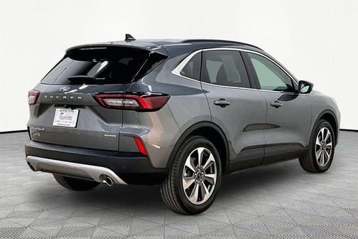 2025 Ford Escape Platinum