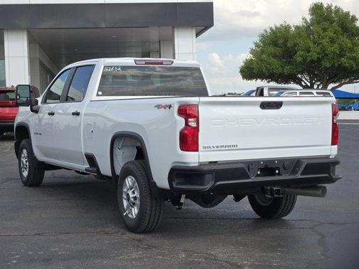 Summit White 2026 Chevrolet Silverado 2500 WT