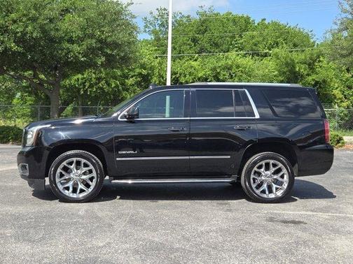 Onyx Black 2019 GMC Yukon Denali
