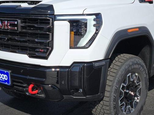 2026 GMC Sierra 2500 AT4X