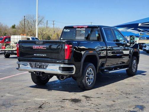 2025 GMC Sierra 2500 SLT
