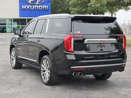 Onyx Black 2021 GMC Yukon Denali