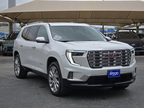2024 GMC Acadia Denali