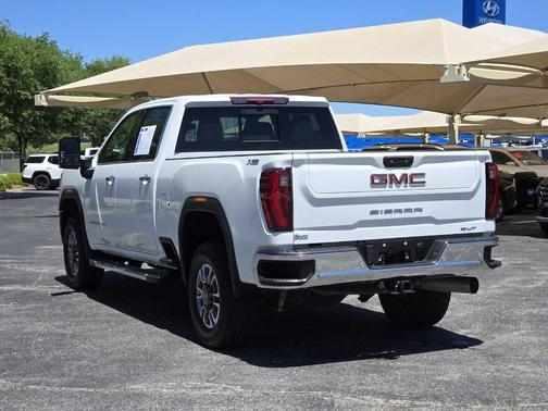2024 GMC Sierra 2500 SLT