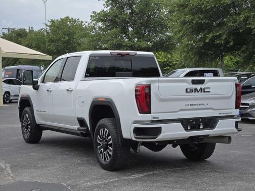 2024 GMC Sierra 2500 Denali Ultimate