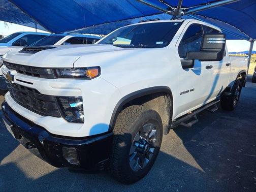 2024 Chevrolet Silverado 2500 Custom