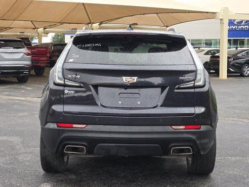 2022 Cadillac XT4 Sport