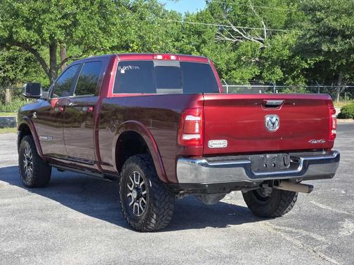 Delmonico Red Pearlcoat 2022 RAM 2500 Longhorn