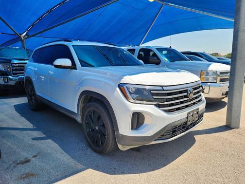 2024 Volkswagen Atlas 2.0T SE w/Technology