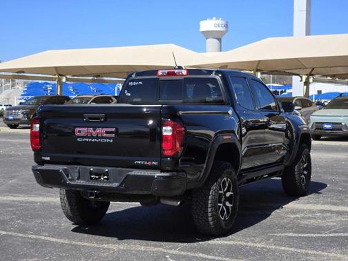 2023 GMC Canyon AT4X