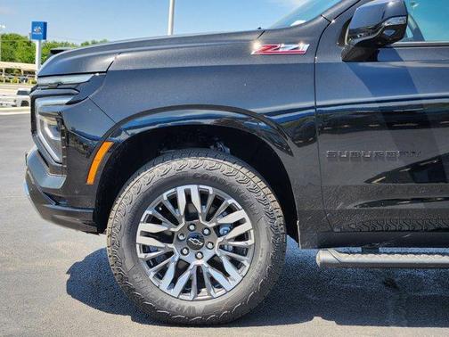 2025 Chevrolet Suburban Z71