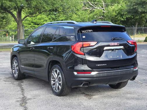 Ebony Twilight Metallic 2020 GMC Terrain SLT