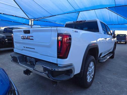 2024 GMC Sierra 2500 SLT