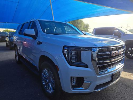 2021 GMC Yukon SLT