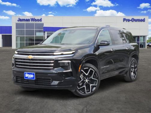 Mosaic Black Metallic 2025 Chevrolet Traverse High Country