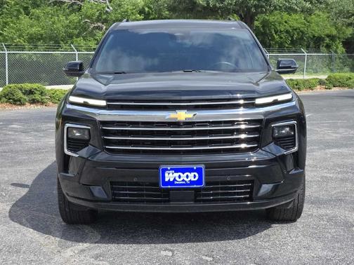Mosaic Black Metallic 2025 Chevrolet Traverse High Country