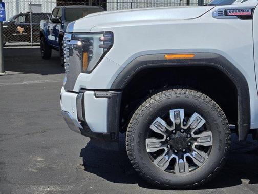 Glacier White 2026 GMC Sierra 2500 Denali