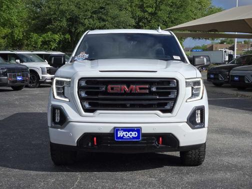 Summit White 2022 GMC Sierra 1500 Limited AT4