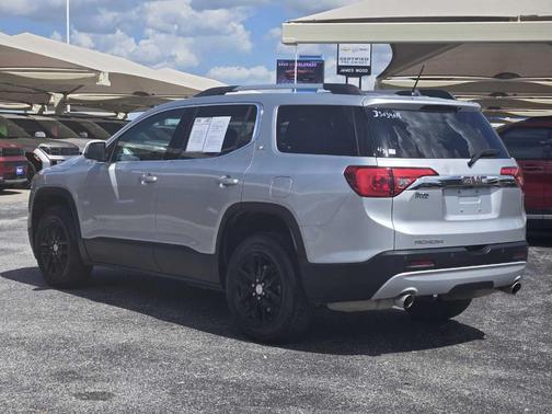 2019 GMC Acadia SLT-1