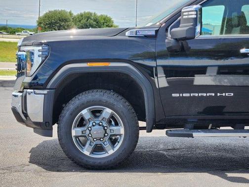 2025 GMC Sierra 2500 SLT