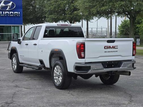 Summit White 2022 GMC Sierra 2500 Pro