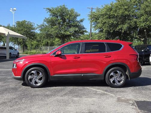 2022 Hyundai SANTA FE SE