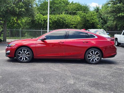 2024 Chevrolet Malibu RS