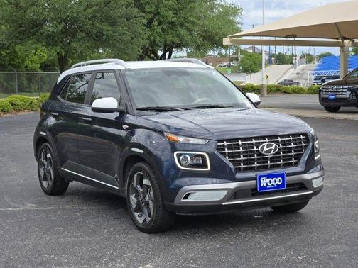 2024 Hyundai VENUE Limited