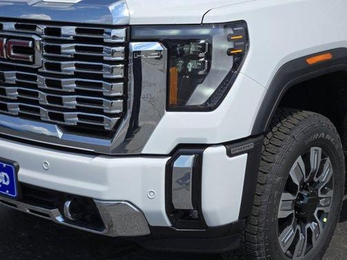 2026 GMC Sierra 2500 Denali